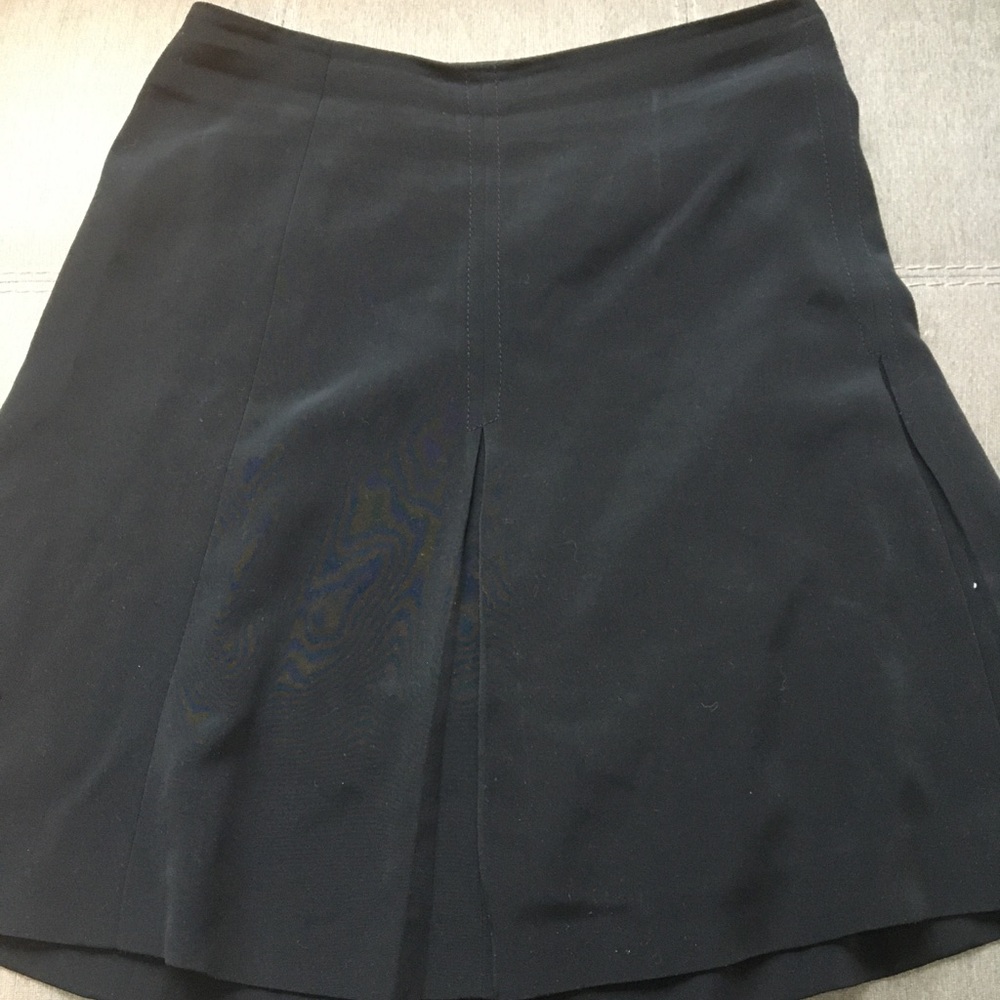 Ambiente Size 10 Skirt